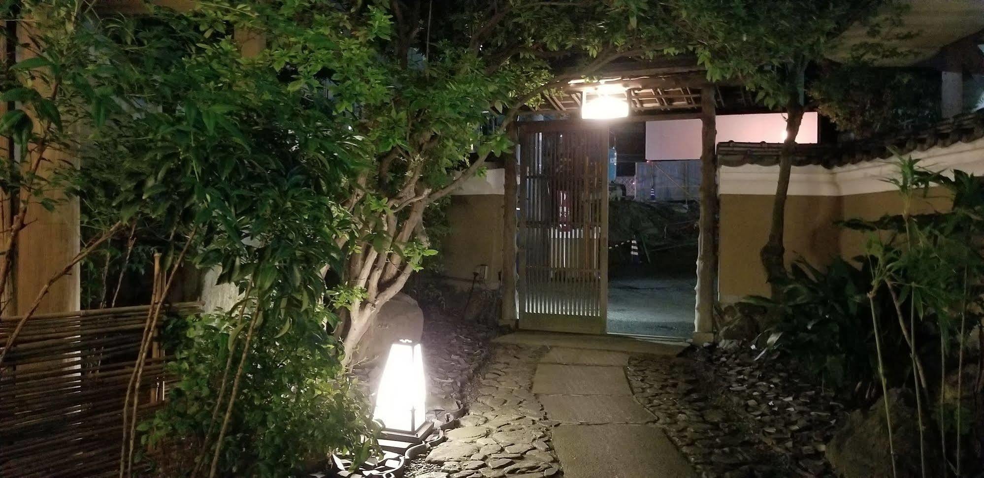 Dougoya Hotel Matsuyama  Ngoại thất bức ảnh
